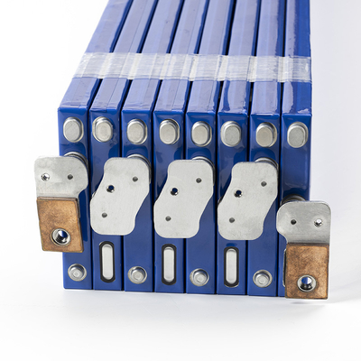 Blade Lifepo4 Cells 3.2 V 138AH لنظام تخزين الطاقة الشمسية